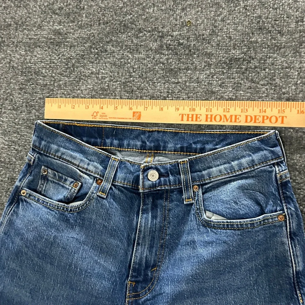 Levi's Jeans Mens Size 30x30 Blue 505 Regular Fit Straight Leg Medium Wash Denim